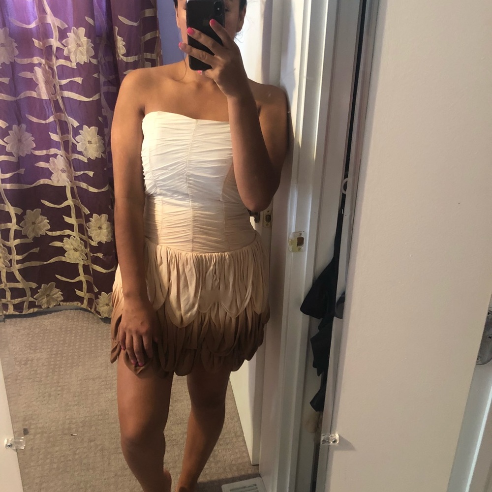 Strapless Bebe dress